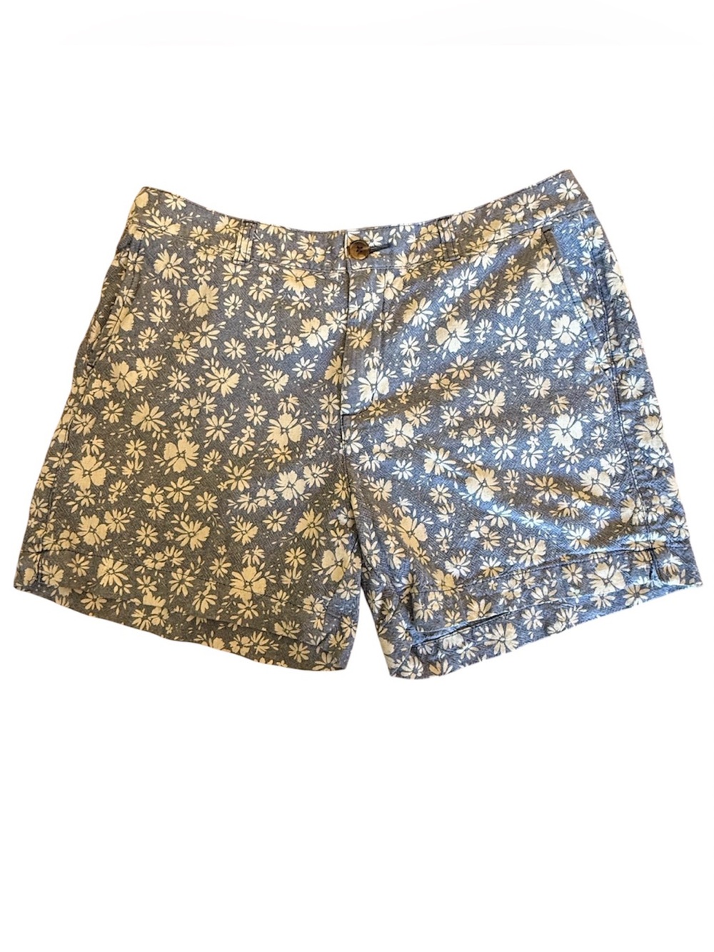 Old Navy Linen Blend Blue and White Floral Everyday High Rise Shorts Size 10